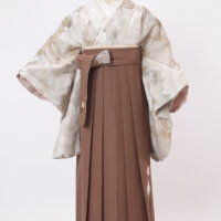 卒業式袴レンタル|ベージュカラーが人気です!